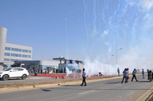 長久中置軸車輛運輸車夯實gb1589新國標(biāo),滁州喬遷新廠辦公